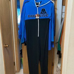 Star Wars hooded onesie for adults/youth size L